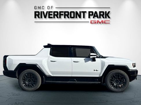 New 2025 GMC Hummer EV 2X image 2