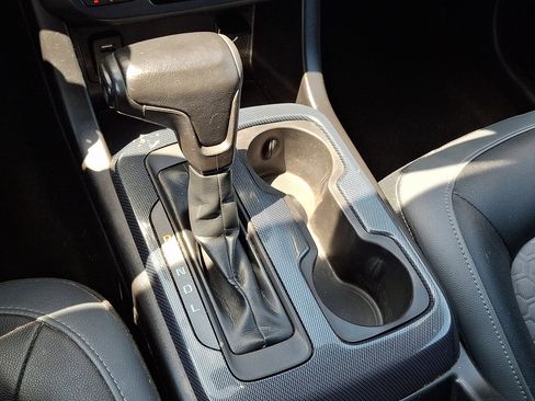 Used 2017 Chevrolet Colorado Z71 AWD/4WD image 30