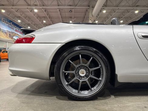 Used 2004 Porsche 911 Carrera 4 image 88