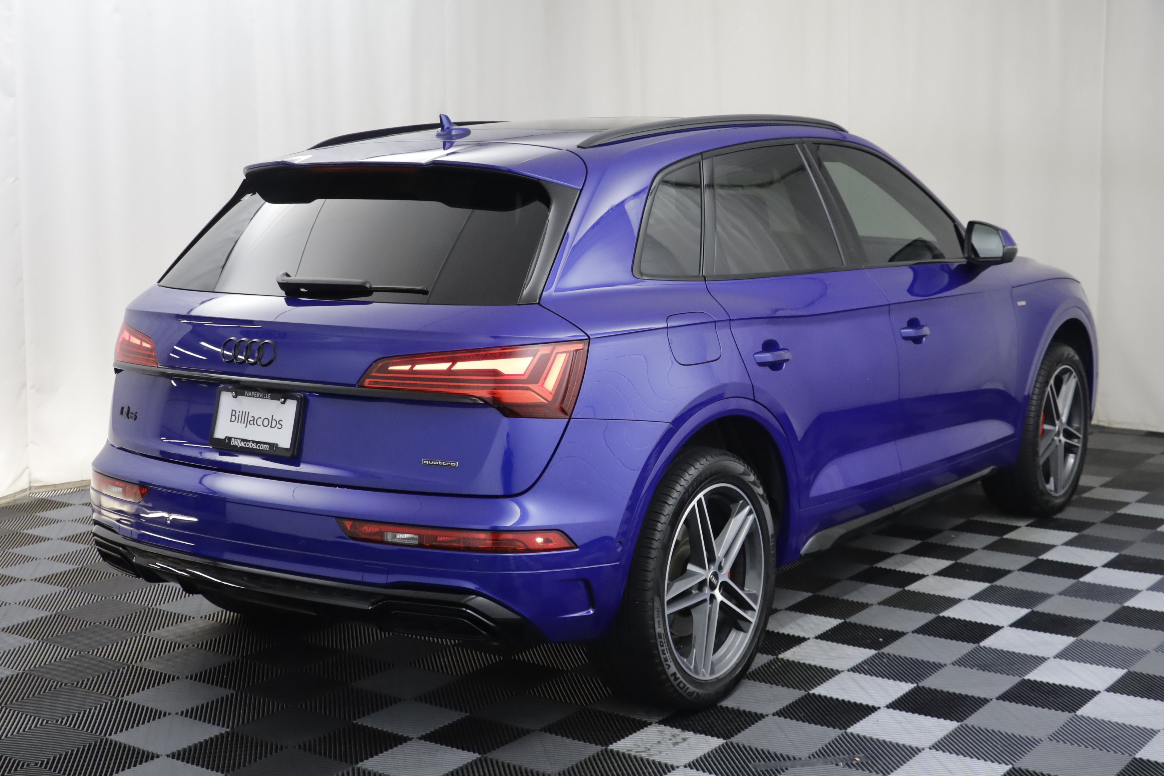 Used 2024 Audi Q5 e Prestige w/ Prestige Package AWD/4WD image 24