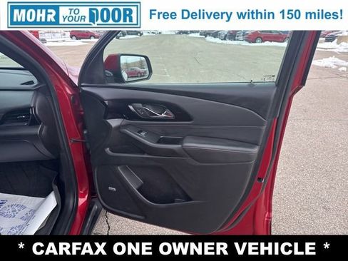 Used 2023 Chevrolet Traverse RS w/ LPO, Floor Liner Package image 23