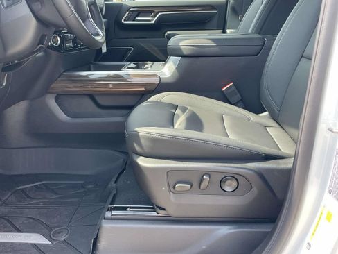 New 2026 Chevrolet Silverado 3500 LT w/ All Star Edition AWD/4WD image 15