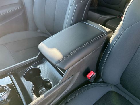 New 2025 Jeep Grand Cherokee L Laredo w/ Luxury Tech Group I RWD image 21