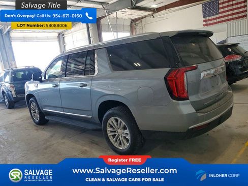 Used 2023 GMC Yukon XL SLT w/ SLT Premium Package AWD/4WD image 3
