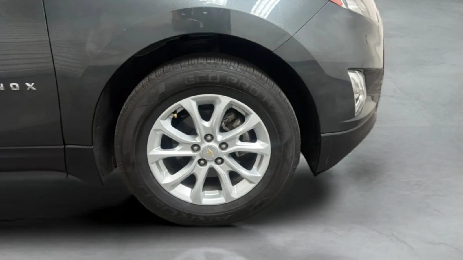 Used 2018 Chevrolet Equinox LT FWD image 27