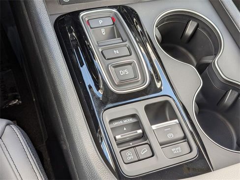 New 2025 Honda Pilot EX-L image 16