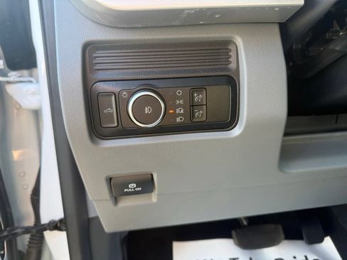 Certified 2025 Ford F350 XLT AWD/4WD image 22