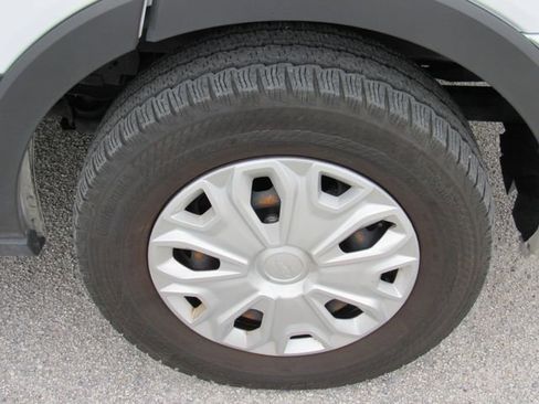 Used 2024 Ford Transit 350 XLT RWD image 10