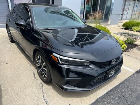 Used 2022 Honda Civic EX-L image 3