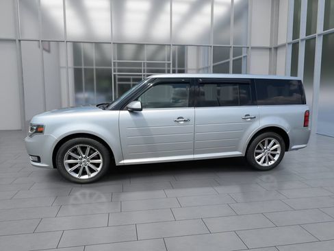 Used 2019 Ford Flex Limited AWD/4WD image 5