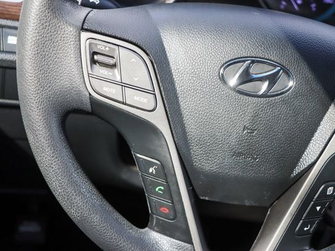 Used 2017 Hyundai Santa Fe Sport FWD image 27