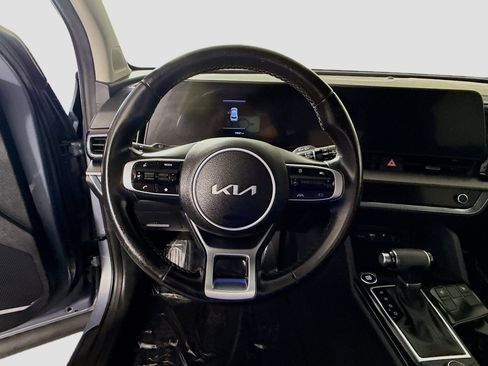 Used 2023 Kia Sportage EX FWD image 13