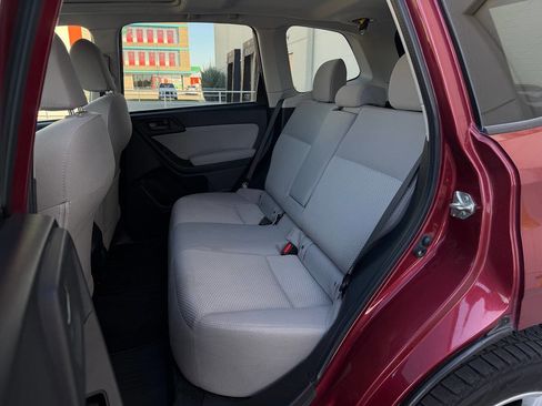 Used 2015 Subaru Forester 2.5i Premium w/ All-Weather Package image 24