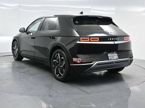 Used 2023 Hyundai Ioniq 5 SEL RWD image 5