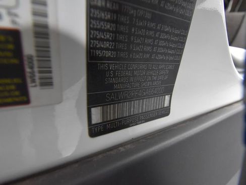 Used 2016 Land Rover Range Rover Sport HSE image 47