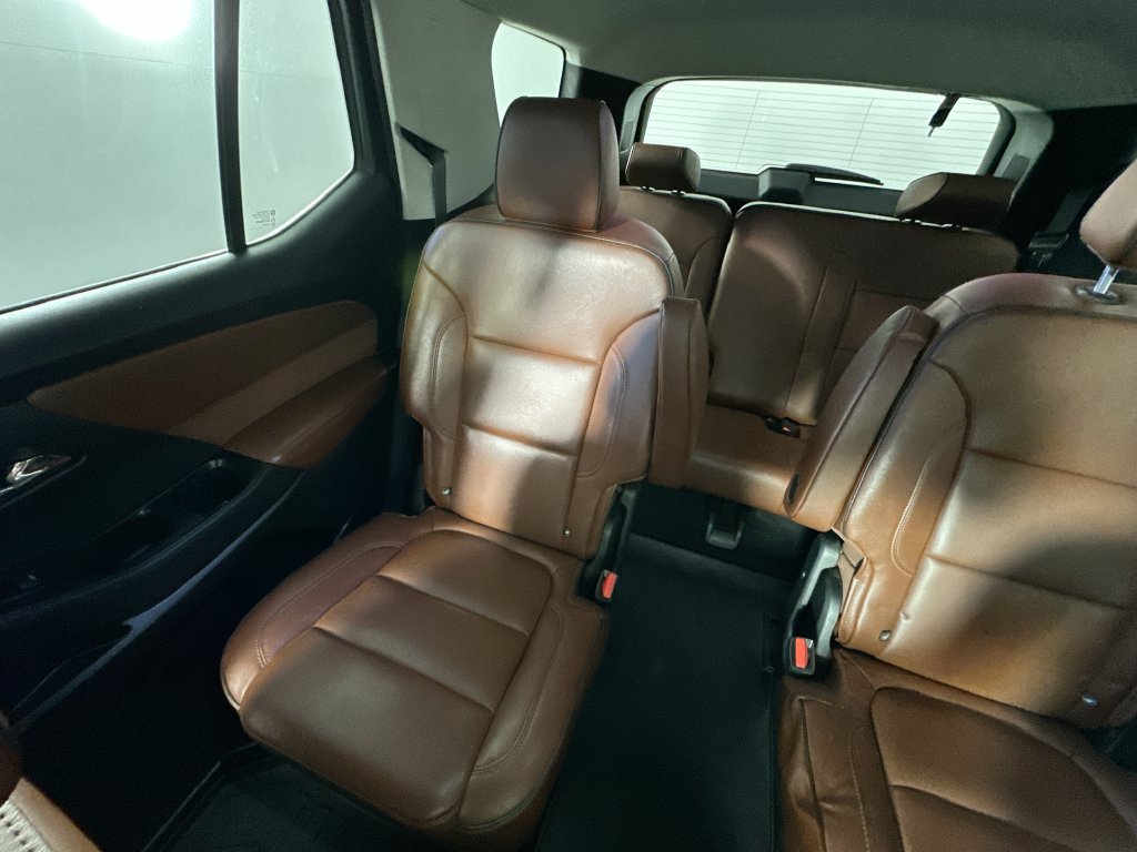 Used 2019 Chevrolet Traverse High Country AWD/4WD image 12