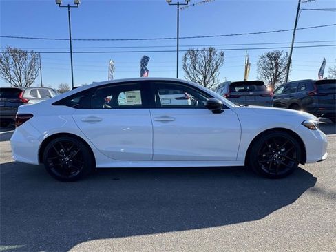 New 2026 Honda Civic Sport image 3