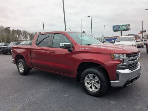Used 2021 Chevrolet Silverado 1500 LT image 3