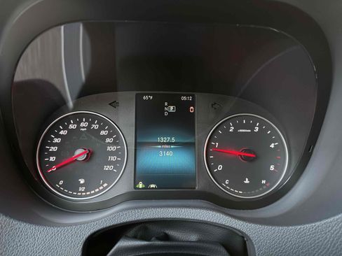 Used 2024 Mercedes-Benz Sprinter 2500 image 4