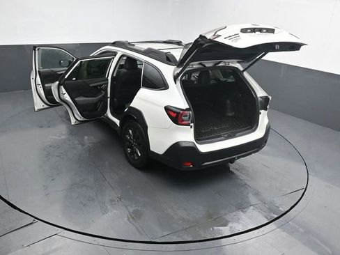 Used 2025 Subaru Outback Onyx Edition XT image 40