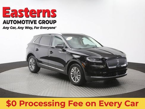Used 2022 Lincoln Nautilus AWD w/ Premium Package image 49