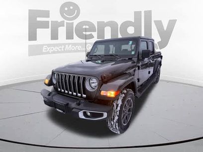 Used 2022 Jeep Gladiator Overland w/ Popular Equipment Package