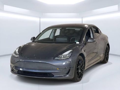 Used 2018 Tesla Model 3 Long Range AWD/4WD image 1
