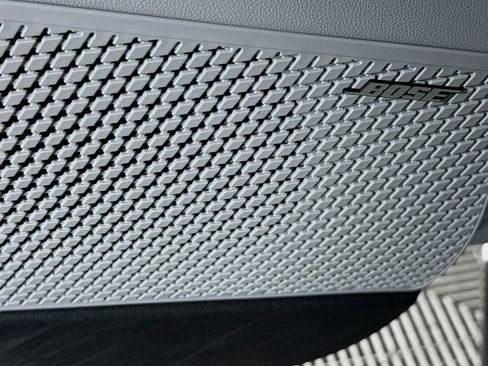 Certified 2023 Hyundai Elantra Limited image 13