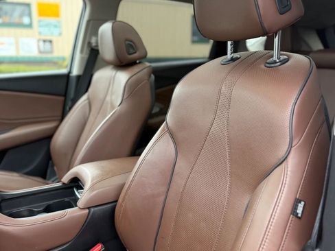 Used 2019 Acura RDX AWD w/ Advance Package image 18