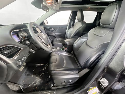 Used 2022 Jeep Cherokee Limited image 20