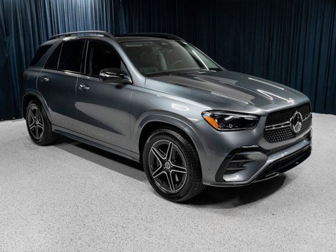 New 2026 Mercedes-Benz GLE 450 4MATIC image 3