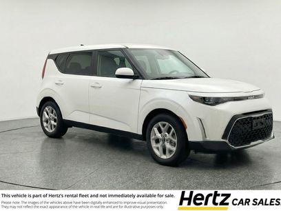 Used 2025 Kia Soul LX w/ LX Technology Package
