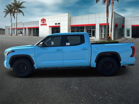 Used 2025 Toyota Tundra SR5 w/ SR5 Premium Package image 5
