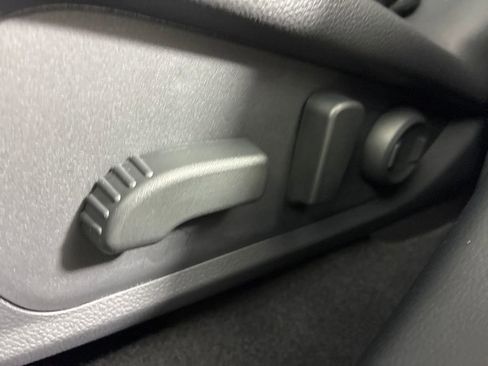 Used 2026 Subaru Forester Premium image 26