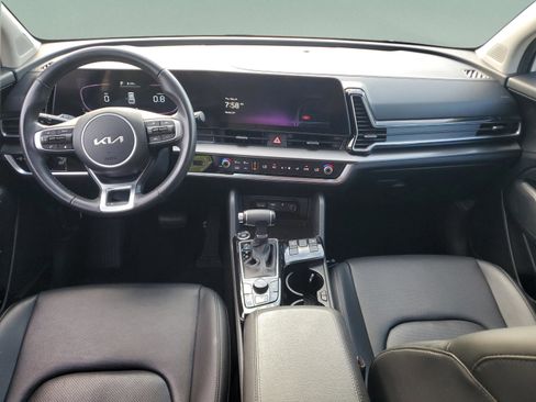 Certified 2023 Kia Sportage EX FWD image 9