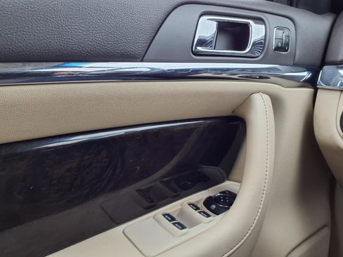 Used 2015 Lincoln MKS AWD w/ Equipment Group 101A image 21