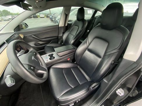 Used 2021 Tesla Model 3 Standard Range Plus RWD image 21