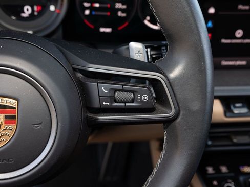 Used 2024 Porsche 911 Carrera S image 30