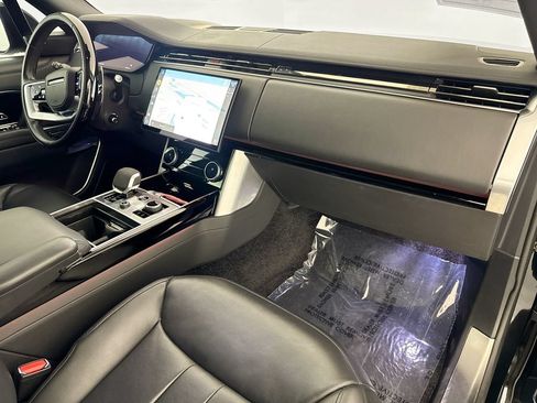 Certified 2023 Land Rover Range Rover SE AWD/4WD image 30