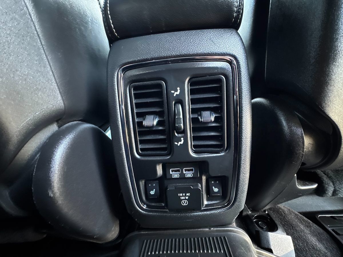 Used 2017 Jeep Grand Cherokee SRT AWD/4WD image 35