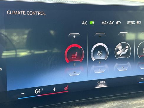 Used 2024 BMW 430i Convertible image 19