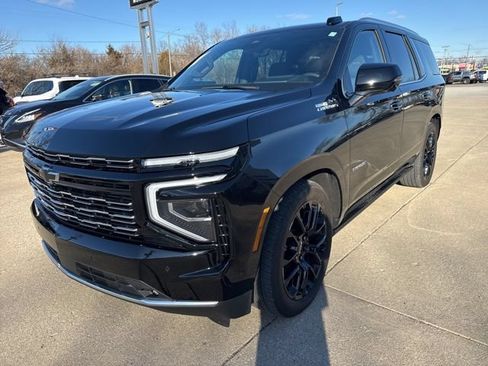 Used 2025 Chevrolet Tahoe High Country AWD/4WD image 7