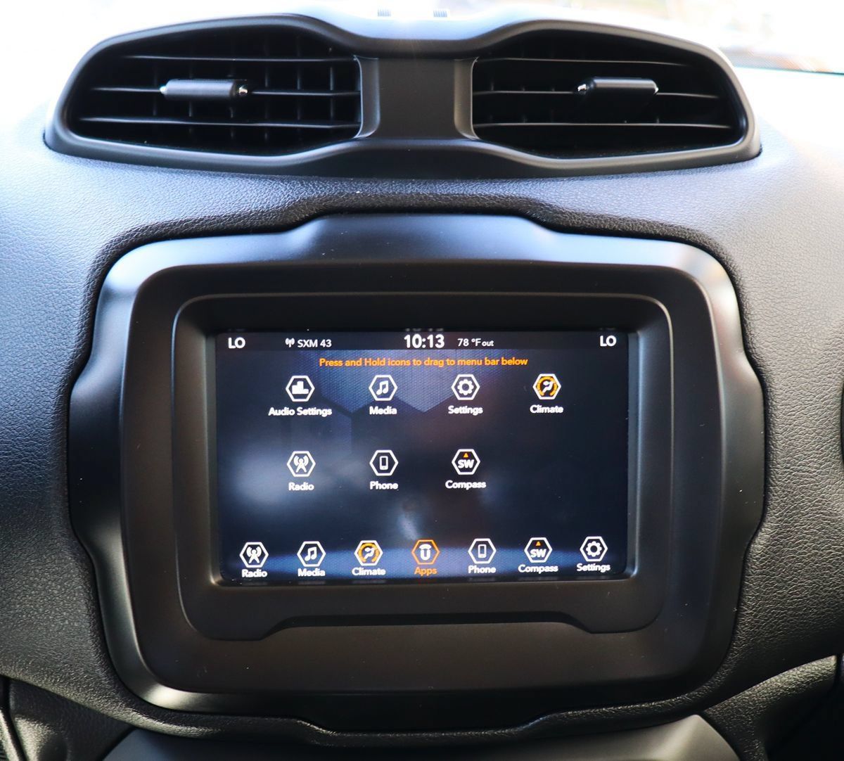 Used 2019 Jeep Renegade Latitude FWD image 49