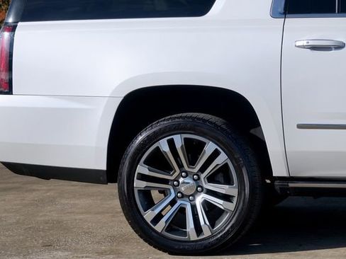 Used 2018 GMC Yukon XL Denali w/ Denali Ultimate Package image 29
