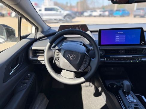 New 2026 Toyota Prius XLE image 14