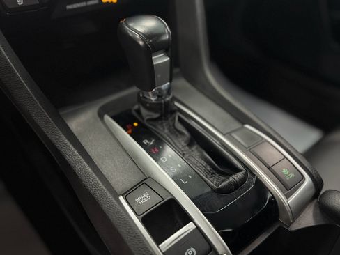 Used 2019 Honda Civic EX-L image 25