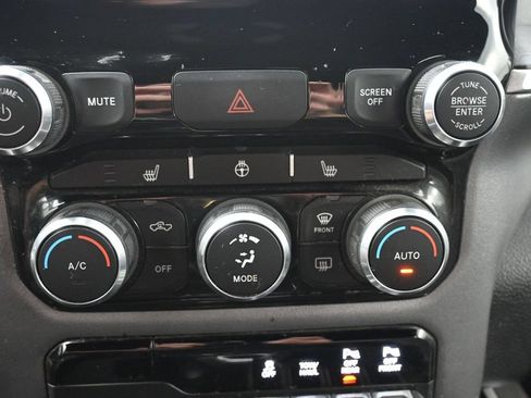 Used 2021 RAM 1500 Lone Star AWD/4WD image 15