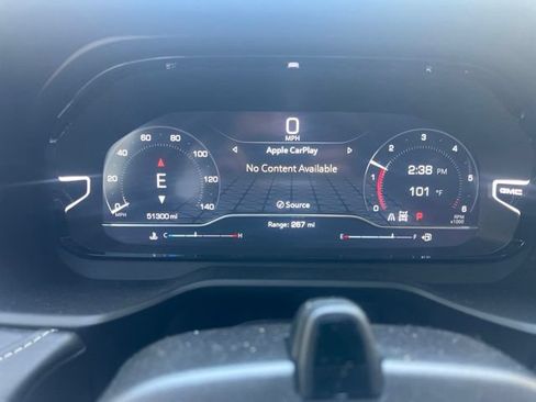 Used 2023 GMC Yukon Denali Ultimate AWD/4WD image 18