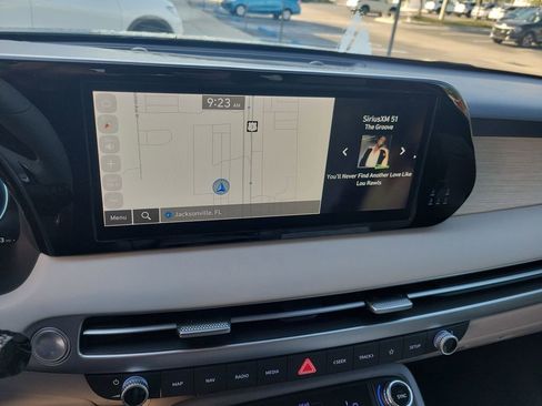 Used 2024 Hyundai Palisade Limited image 33