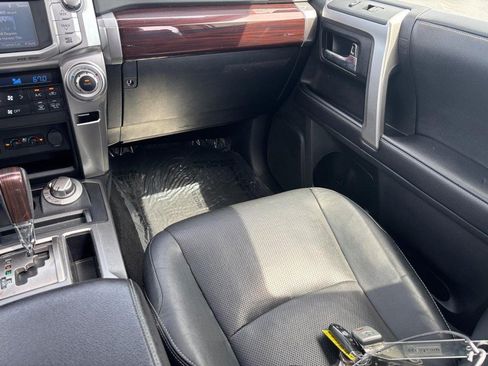 Certified 2019 Toyota 4Runner Limited AWD/4WD image 14